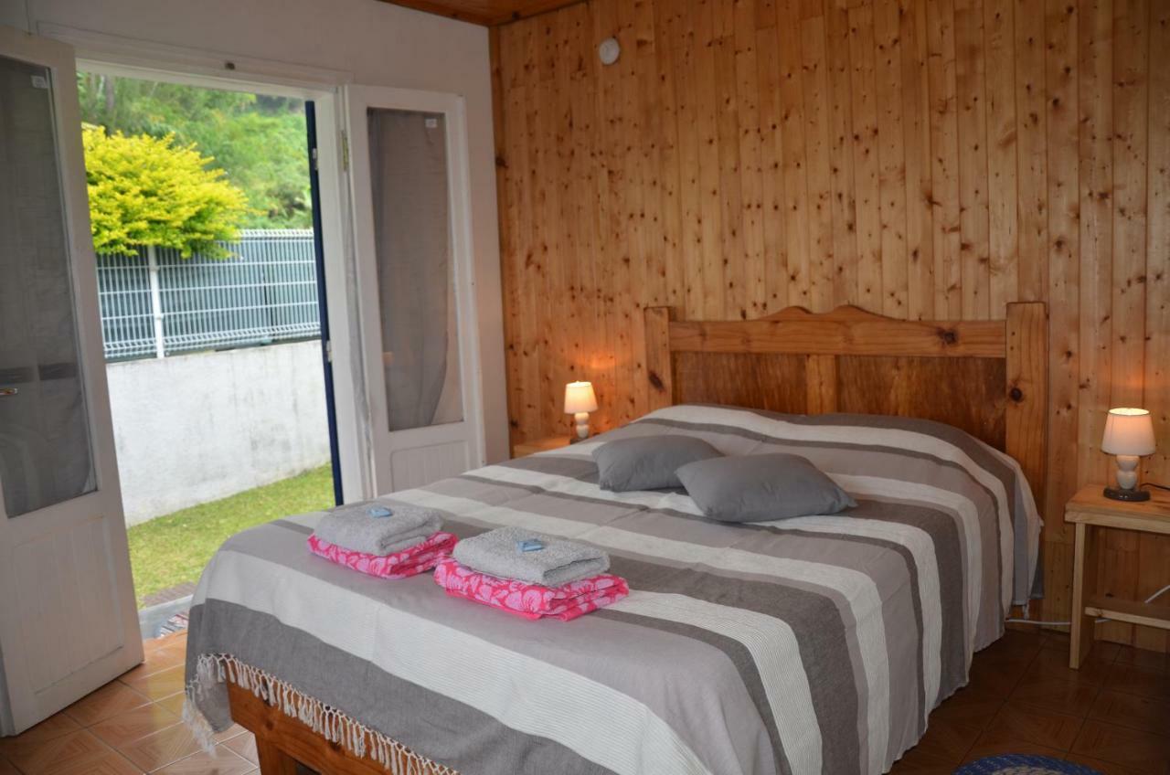 Bed and Breakfast Le P'Ti Blanc Des "O" Salazie Exterior foto